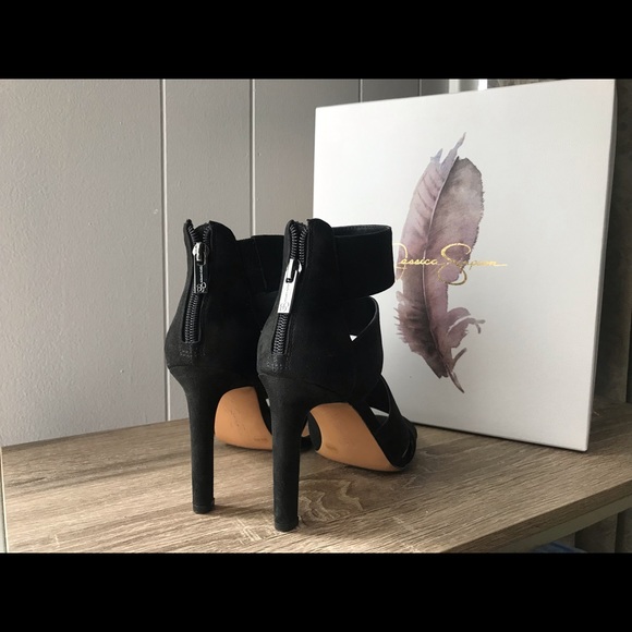 Jessica Simpson Cerina Heels, Black, Size 6 - Picture 3 of 4